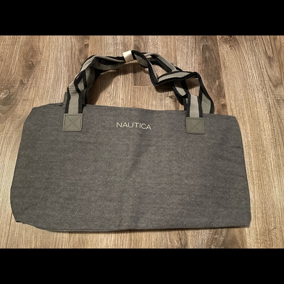 New Duffel Bag by Nautica - Picture 2 of 3
